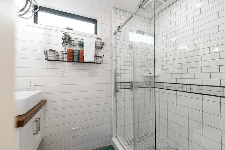 Full size tiled shower